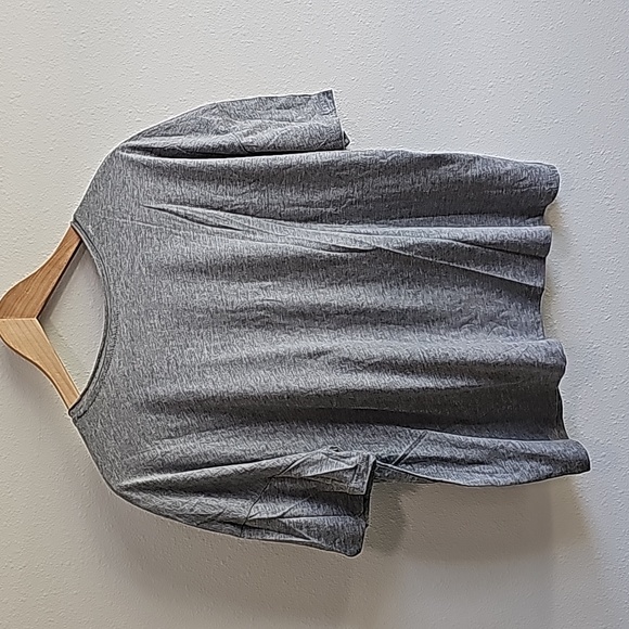 [*3 Items For $20 In Bundle*] Disney Winnie The Pooh Shirt Medium Crop Top - Picture 4 of 5